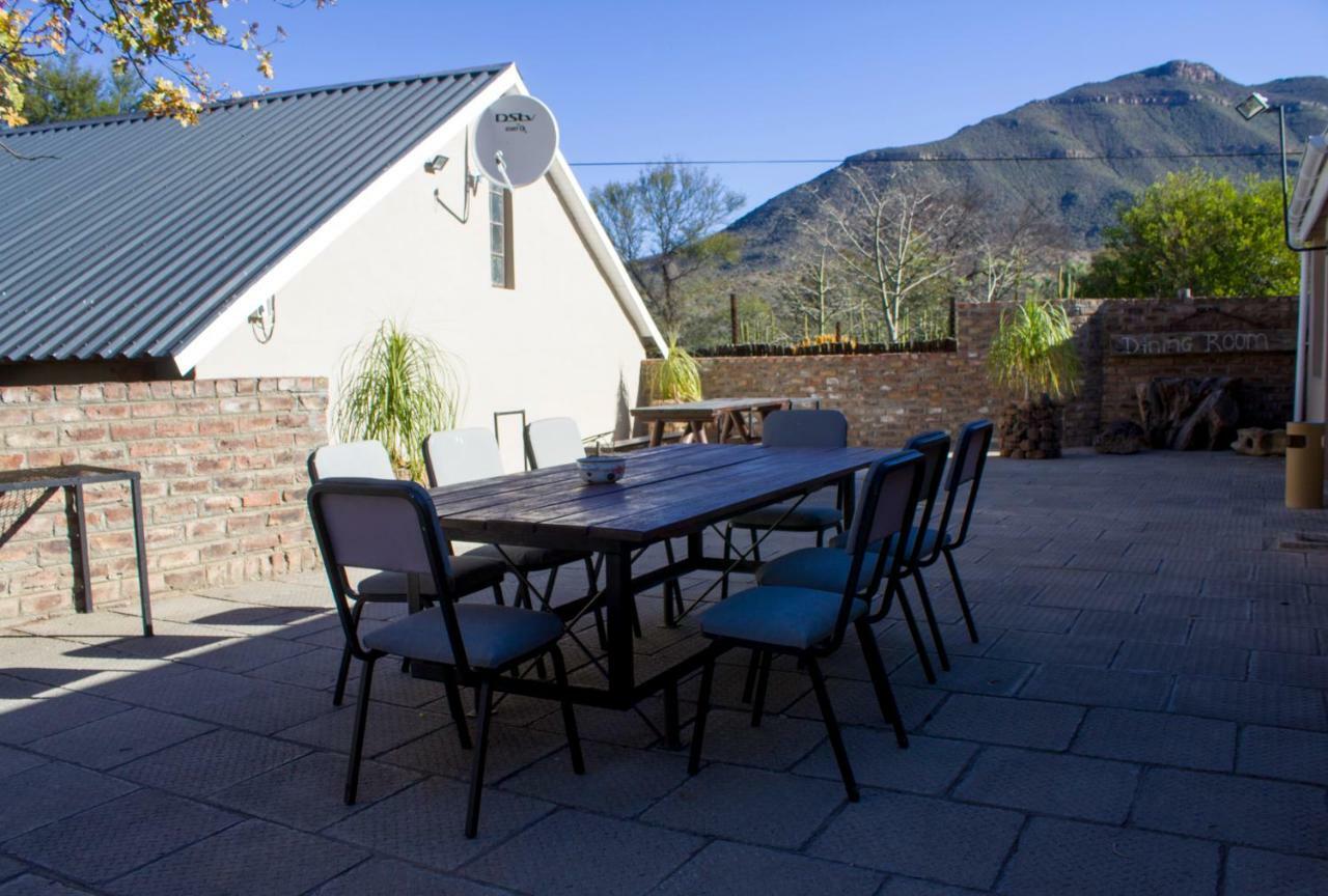 Aan Die Oewer Guesthouse Graaff-Reinet Buitenkant foto